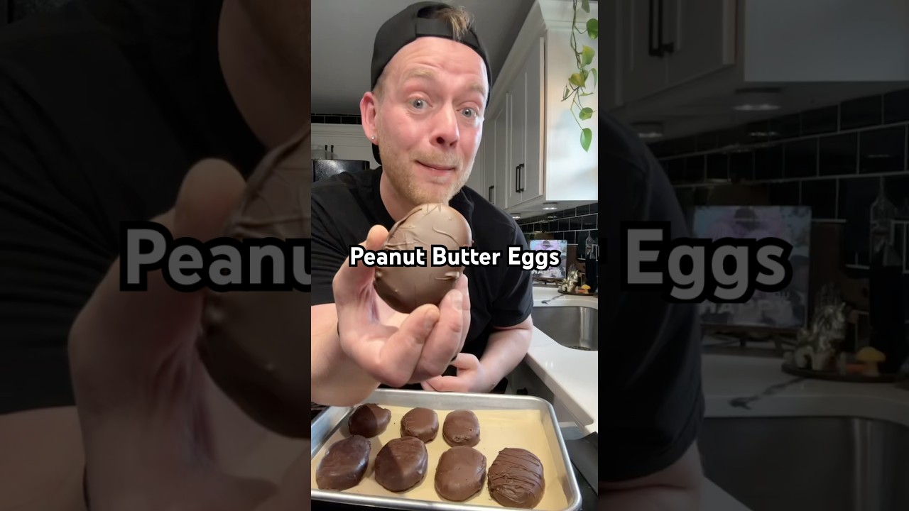 Homemade Reese’s Peanut Butter Eggs #peanutbuttereggs #copycatrecipe #reesespeanutbuttereggs #easter