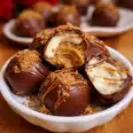 Lotus Truffles (Easy No-Bake Biscoff Dessert in 10 Minutes!)